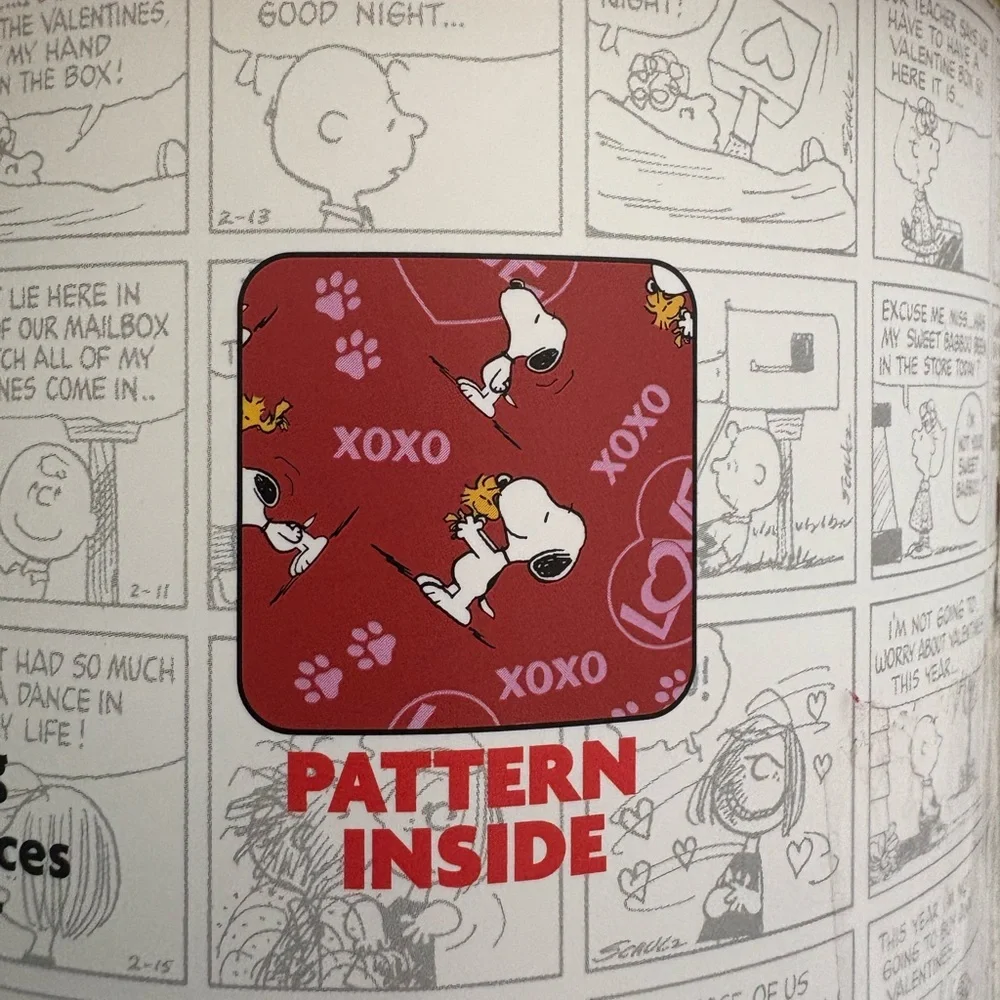 SNOOPY Peanuts Dog Sherpa Blanket Throw Hearts Love XOXO w/ Pet Paws New